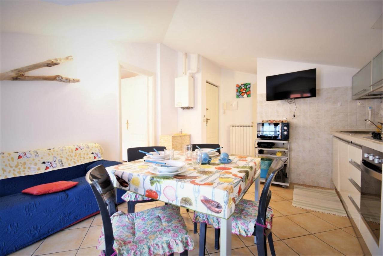 Apartamento Da Alessia Riva Ligure Exterior foto